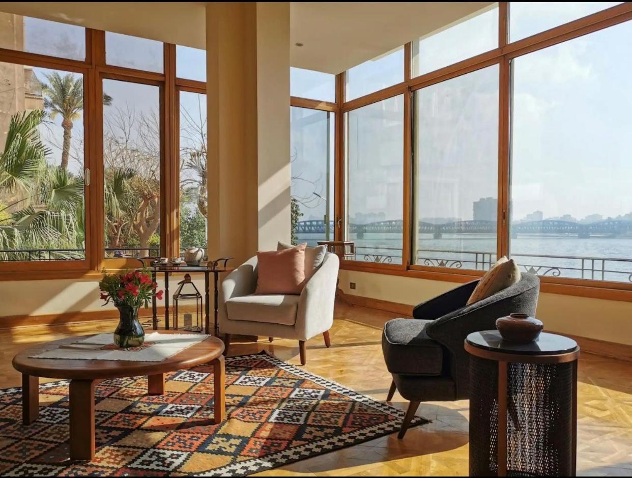 Luxury On The Nile - Zamalek Apartments Káhira Exteriér fotografie